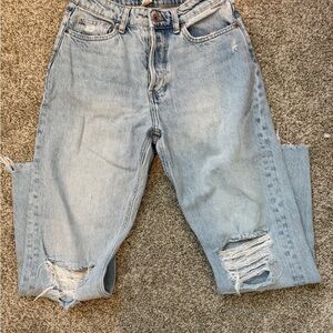 H&M Light Blue Boyfriend Jeans